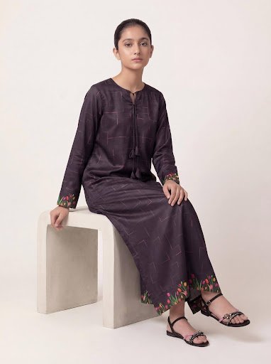 Midnight Bloom: Geometric & Floral Luxury Kaftan - Image 2