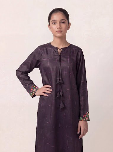 Midnight Bloom: Geometric & Floral Luxury Kaftan