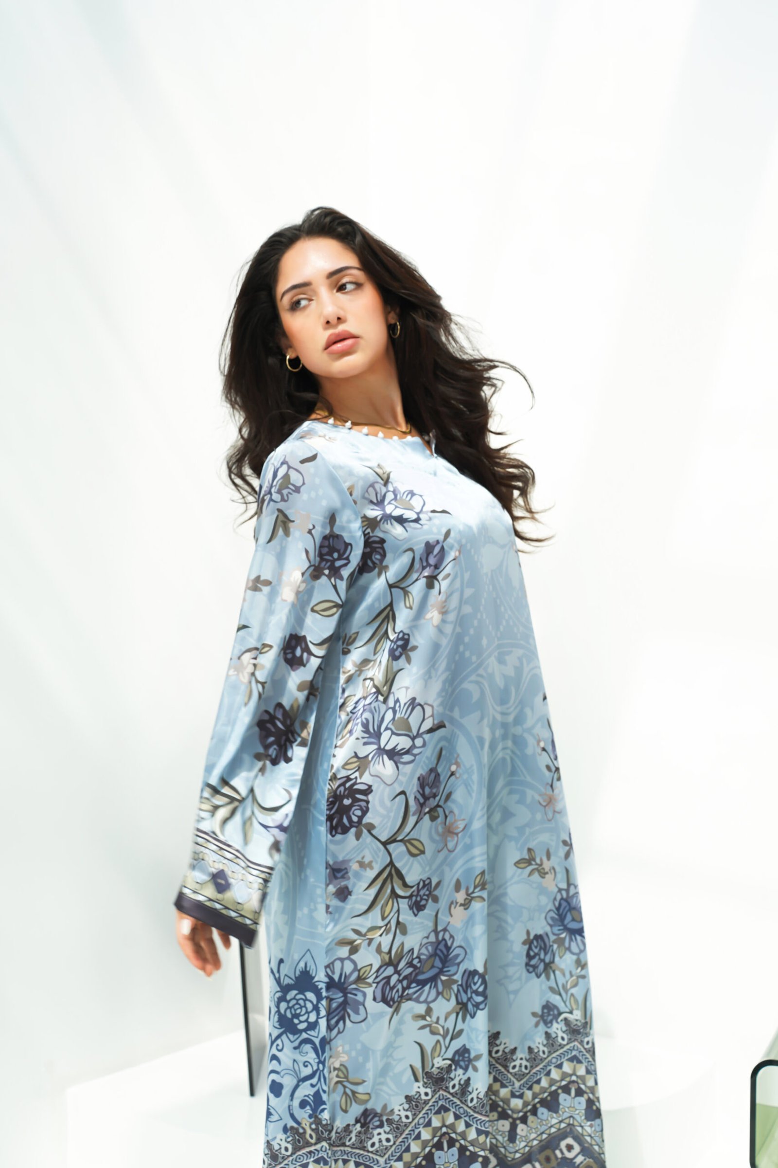 Azure Serenity Kaftan - Image 2