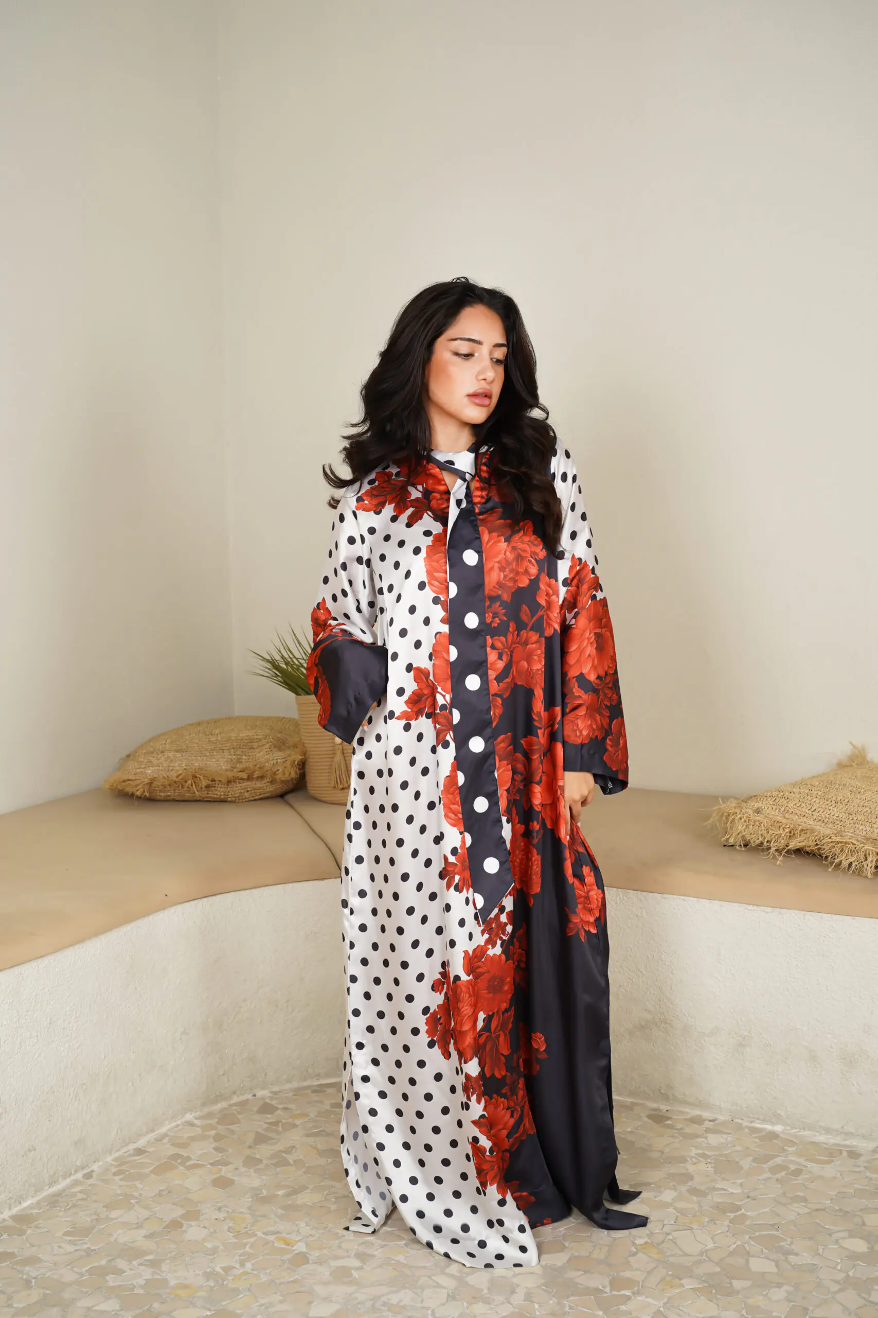 Rouge Elegance Kaftan