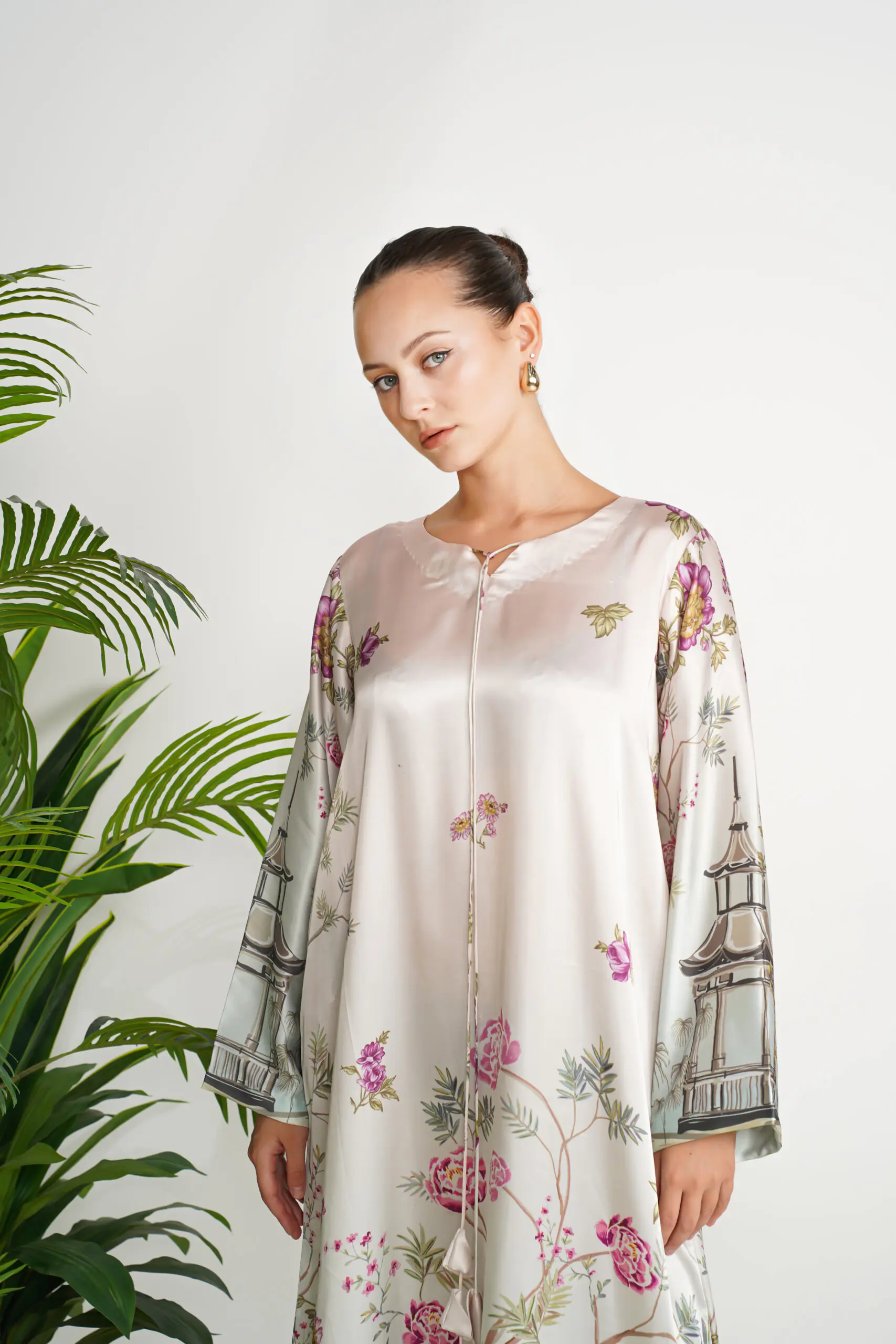 Ivory Garden Kaftan - Image 2